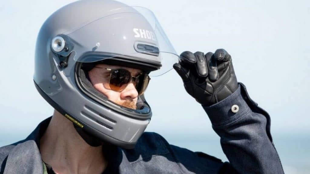 Casque intégral moto