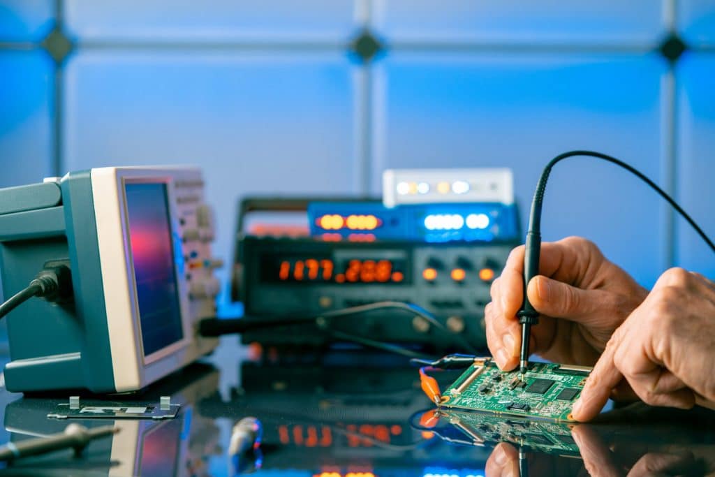 contacter un réparateur de modules électroniques embarqués